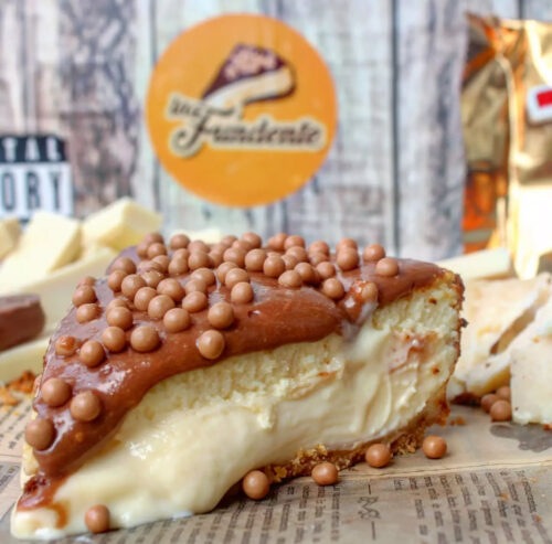 Tarta de Twix con parmesano, chocolate blanco y caramelo salado